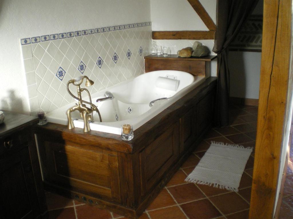 Le Poulailler Villa Lavit Værelse billede
